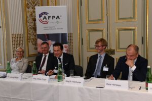 podium_beim_afpa_idd_praxisdialog_85n_4787